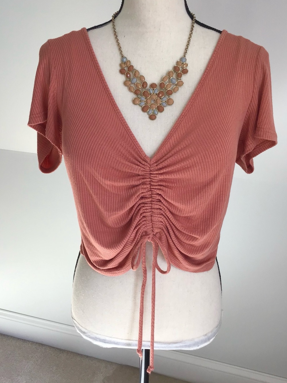 Live In The Moment Tie Front Crop Top Size Large